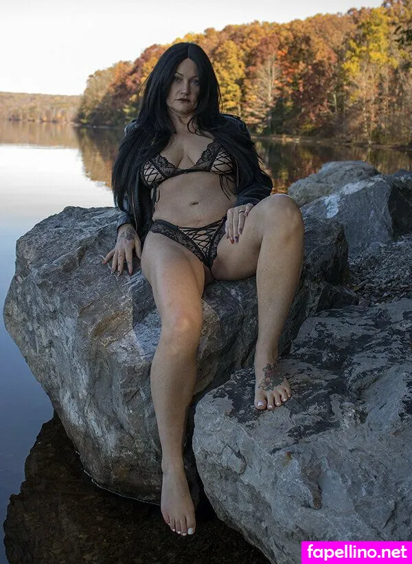 angelaholliess, holliess Nude Leaked OnlyFans Photo #bFDHxUnGy2