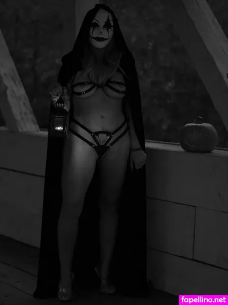 Holliess OnlyFans Thumbnail #oALRsH9LTz