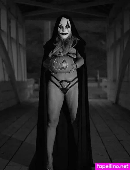 Holliess OnlyFans Thumbnail #vgEdIEV10s