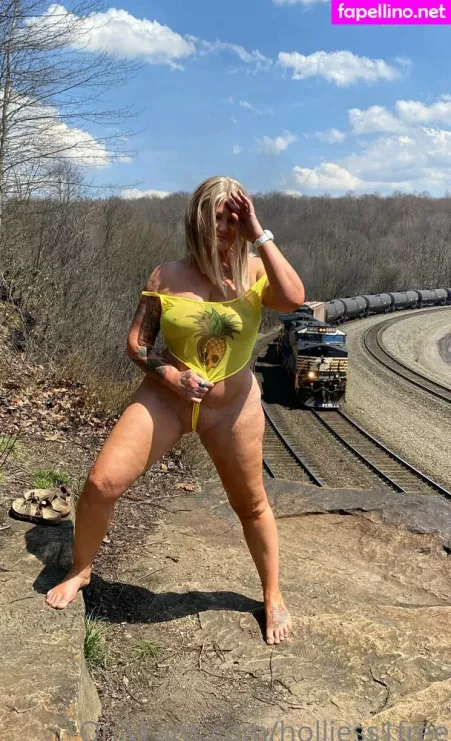 Holliess1free OnlyFans Thumbnail #IXY2sYCi0I