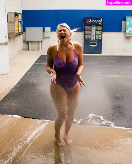 Holliess1free OnlyFans Thumbnail #t2cbHT5Lmy