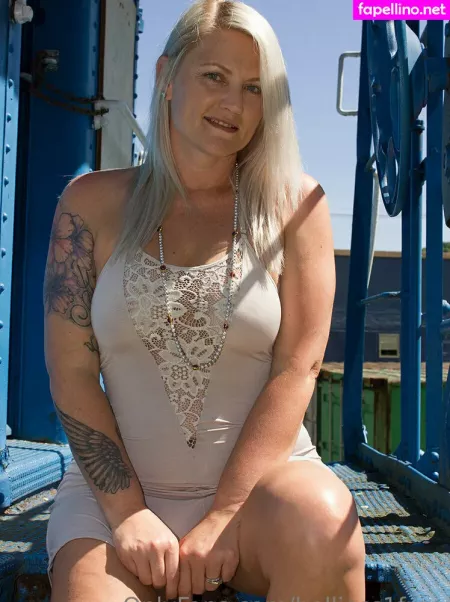 Holliess1free OnlyFans Thumbnail #uN05mxrwzR