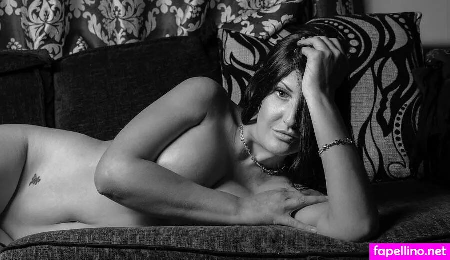 holliehornsbyxo, x.holliex Nude Leaked OnlyFans Photo #gY2NPUAt9x