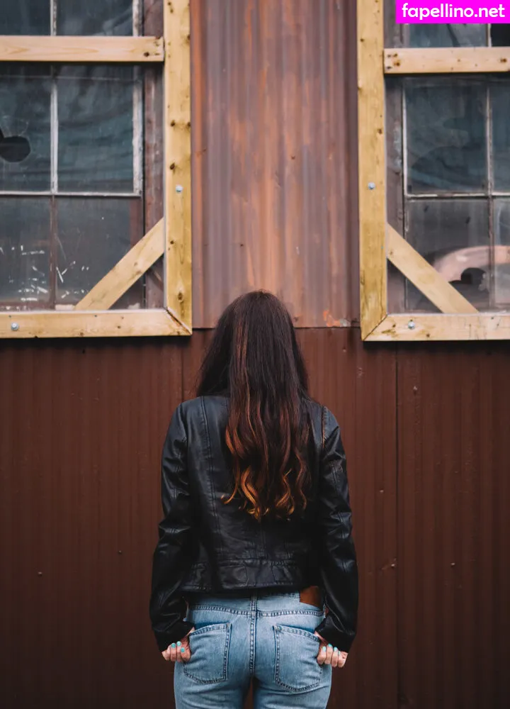 holls8, holls8_ Nude Leaked OnlyFans Photo #0OFAGml9YR