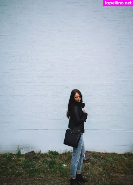 Holls8 OnlyFans Thumbnail #80u76L22IJ