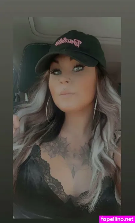 Hollsfreepage OnlyFans Thumbnail #NhViOCqh0b