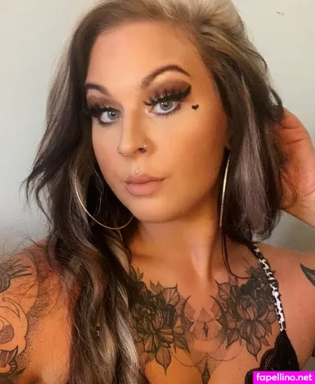 Hollsfreepage OnlyFans Thumbnail #fdIVrNqRNn