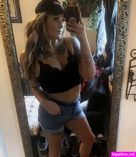 Hollsfreepage OnlyFans Thumbnail #lcPtlAhWAY