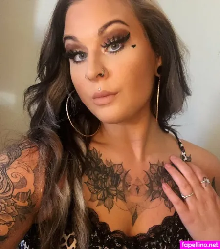 Hollsfreepage Main Profile Photo