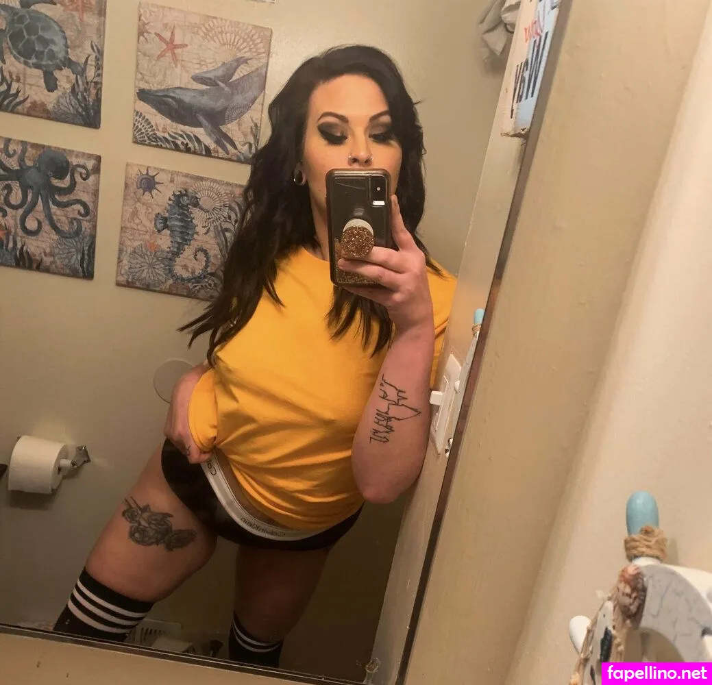 hollsfreepage, hollylouisefry Nude Leaked OnlyFans Photo #t28gNYMnVa