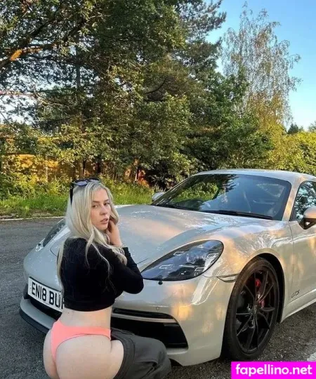 Hollssx OnlyFans Thumbnail #DnmhTjXiYY