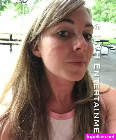 Holly And Hugh OnlyFans Thumbnail #5k0u2jLS81