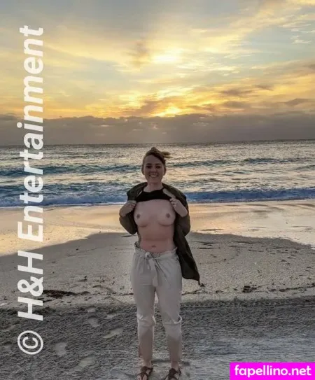 Holly And Hugh OnlyFans Thumbnail #8uDjQpsg6G