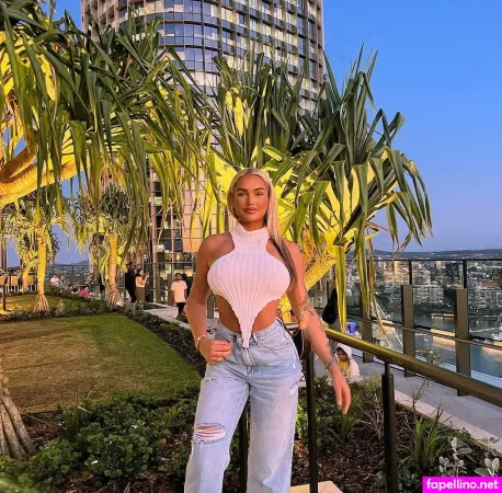 Holly Canning OnlyFans Thumbnail #i4oqtxGdyG