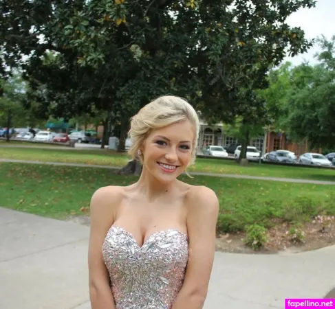 Holly Cloar OnlyFans Thumbnail #c0i8VAyRo1