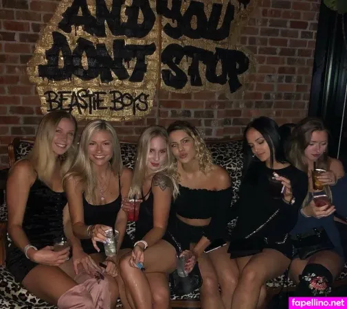 Holly Cloar OnlyFans Thumbnail #qDYjzmDKE5