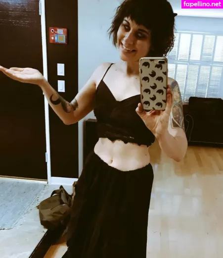 Holly Conrad OnlyFans Thumbnail #87ZcXo4Rlv