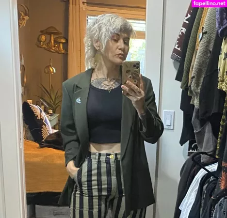 Holly Conrad OnlyFans Thumbnail #S5MWSkXimV