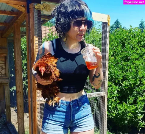 Holly Conrad OnlyFans Thumbnail #uskA0rwaEH