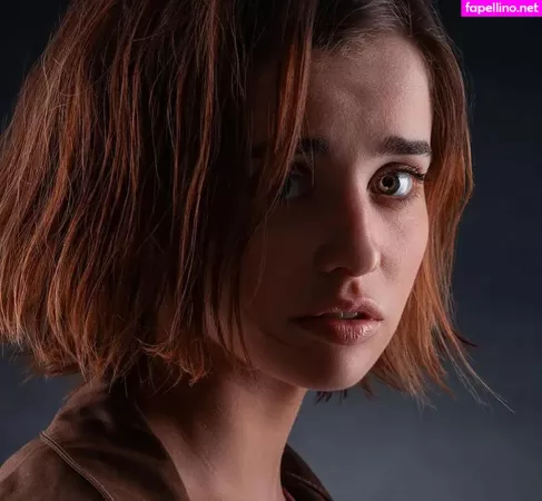 Holly Earl OnlyFans Thumbnail #yg08FQDPD2