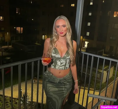 Holly Flintham OnlyFans Thumbnail #lLaNiFs8Lb