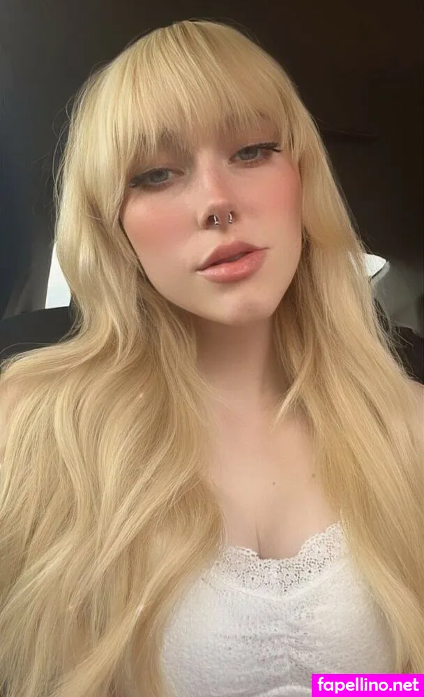 Hannahhollyla, Holly Von Halen, holly777666, misshollyallen Nude Leaked OnlyFans Photo #2BTaKd9toK