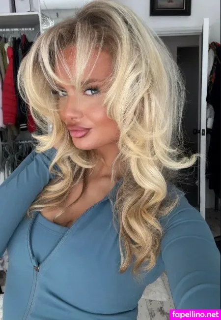 Holly Harvey OnlyFans Thumbnail #i978pjJYye