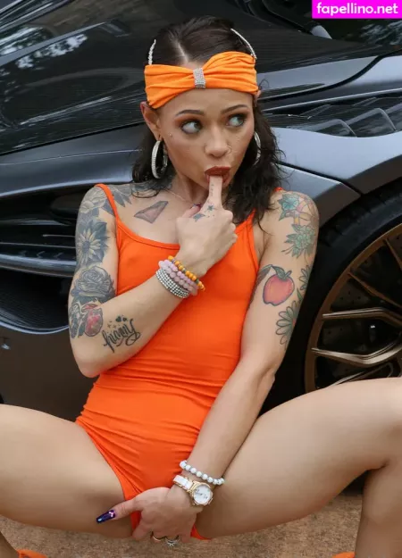 Holly Hendrix OnlyFans Thumbnail #ng1s5XL5xP