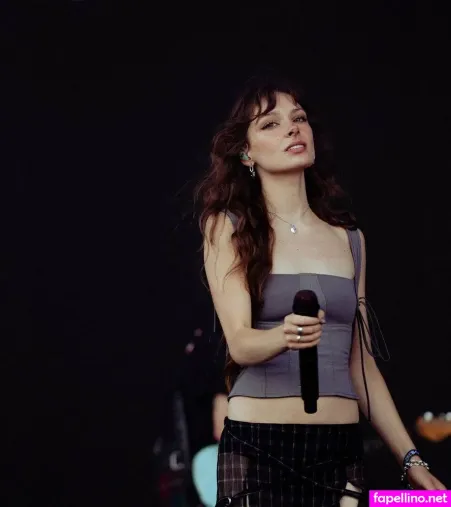 Holly Humberstone OnlyFans Thumbnail #XMokPDH2Ux