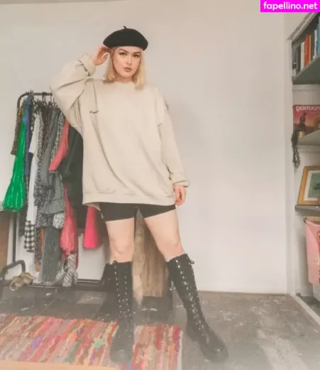 Holly Indigo OnlyFans Thumbnail #bcYs6uVvr2