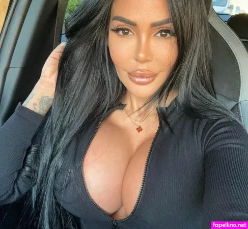 Holly James OnlyFans Thumbnail #Td6YIkpVRd