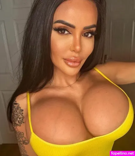Holly James OnlyFans Thumbnail #UiJEhoAYrm