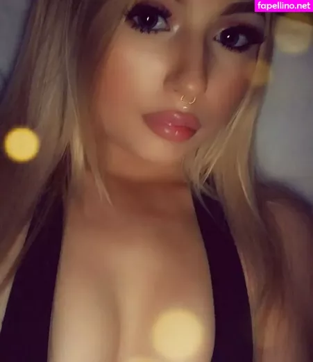 Holly Jo Ballard OnlyFans Thumbnail #KTtXpIlOPz