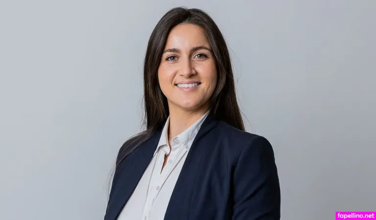 Holly Johnston OnlyFans Thumbnail #8Uo43Z9LWU