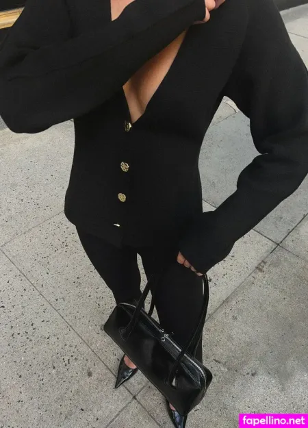 Holly Lim 24 Main Profile Photo