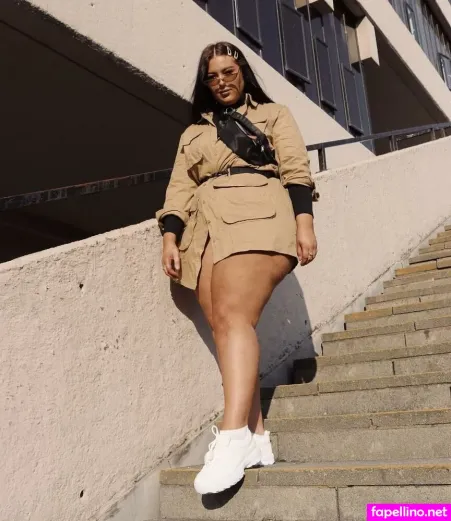 Holly Marston OnlyFans Thumbnail #hjnVyOYrJ2