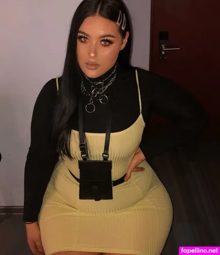 Holly Marston OnlyFans Thumbnail #pp6rfTGDUQ