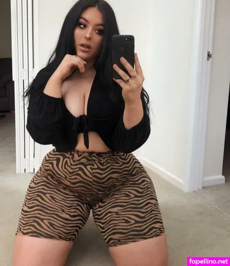 Holly Marston OnlyFans Thumbnail #tuDZHdhW10