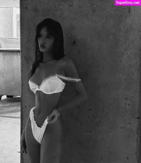 Holly Mueller OnlyFans Thumbnail #MxfXXqGKVS