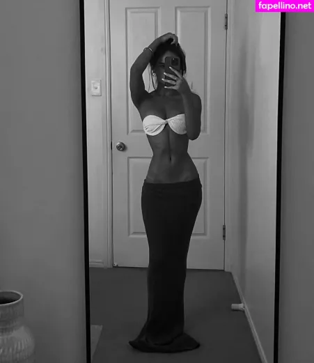 Holly Mueller OnlyFans Thumbnail #rPX1Qh5sqW