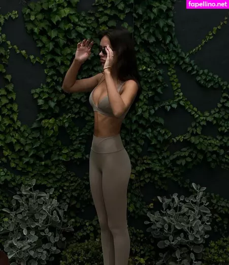 Holly Mueller OnlyFans Thumbnail #rrfGXV6aI3