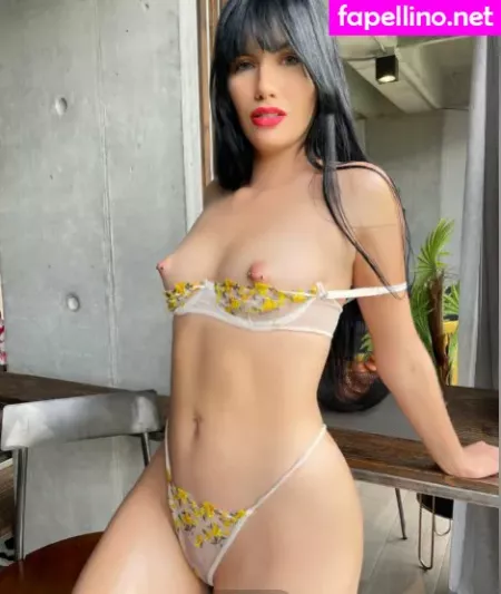 Holly S Hole OnlyFans Thumbnail #Dc90GPrsrj