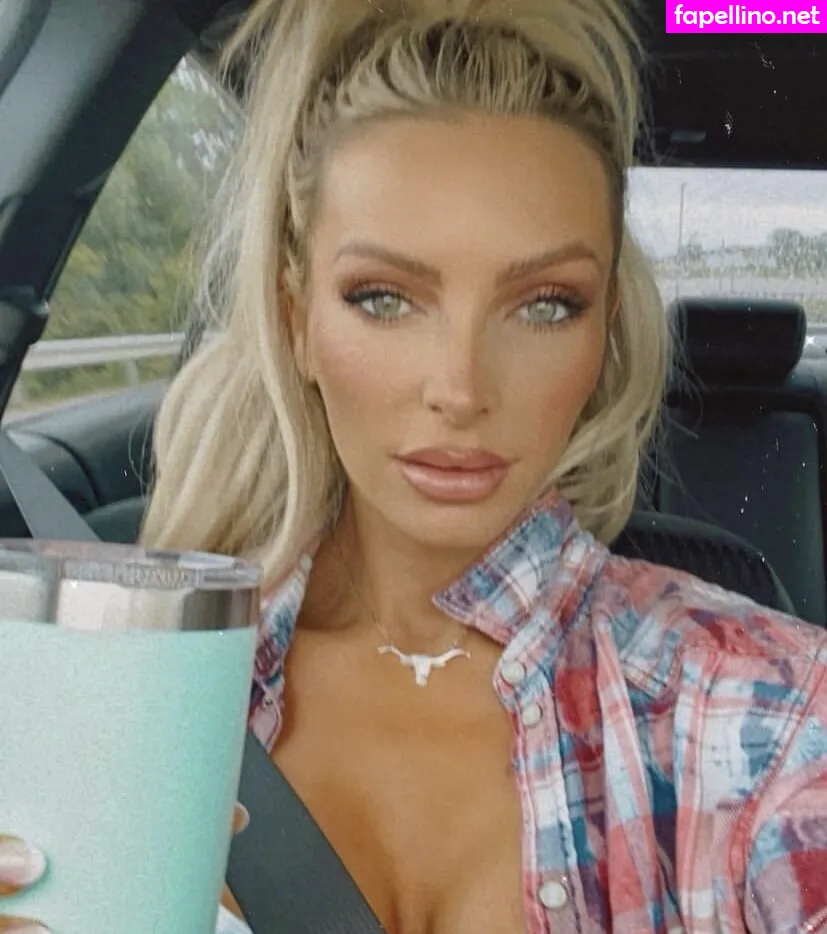 holly_stocks_, hollystarkk Nude Leaked OnlyFans Photo #GGCBuzNY0K