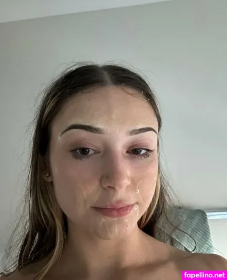 Holly Swallows OnlyFans Thumbnail #PST7IkyU70