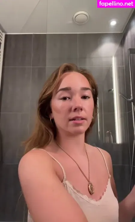 Holly Taylor OnlyFans Thumbnail #jF0uv2PCEo