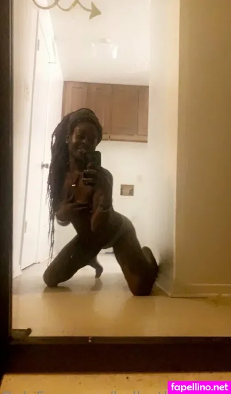 Holly Thedancer OnlyFans Thumbnail #BOeu6eLP6e