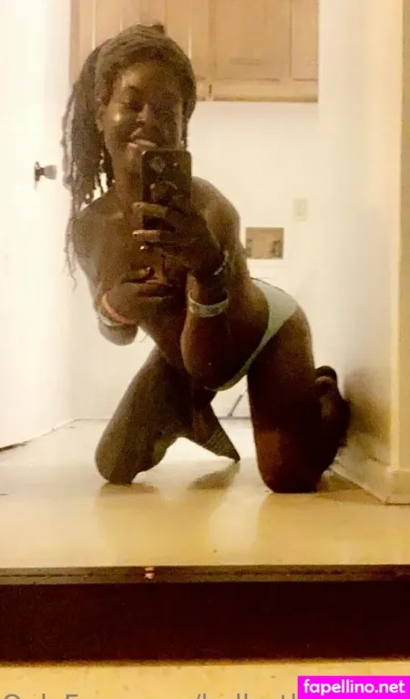 Holly Thedancer OnlyFans Thumbnail #IuAj5YAZvw