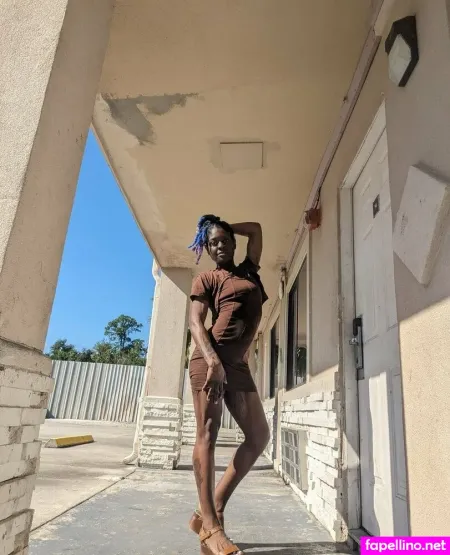 Holly Thedancer OnlyFans Thumbnail #wM9WaDuA7H