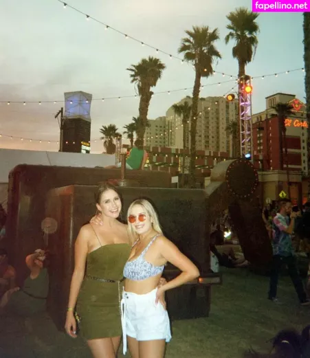 Holly Youpa OnlyFans Thumbnail #D0YwfgFPDi