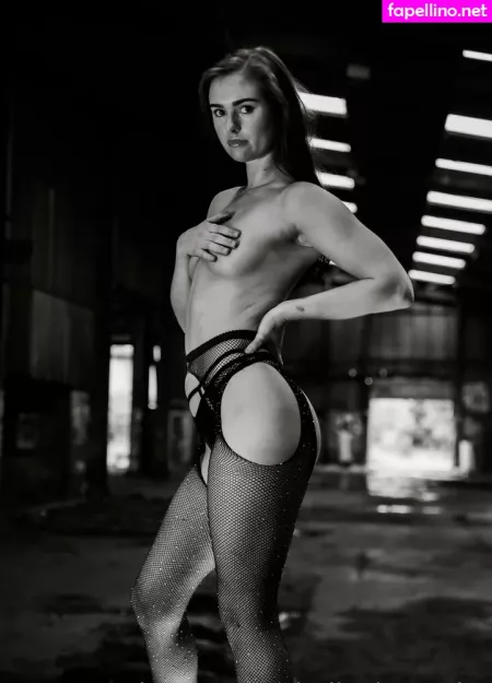 Hollyalexander OnlyFans Thumbnail #at2u318iXe